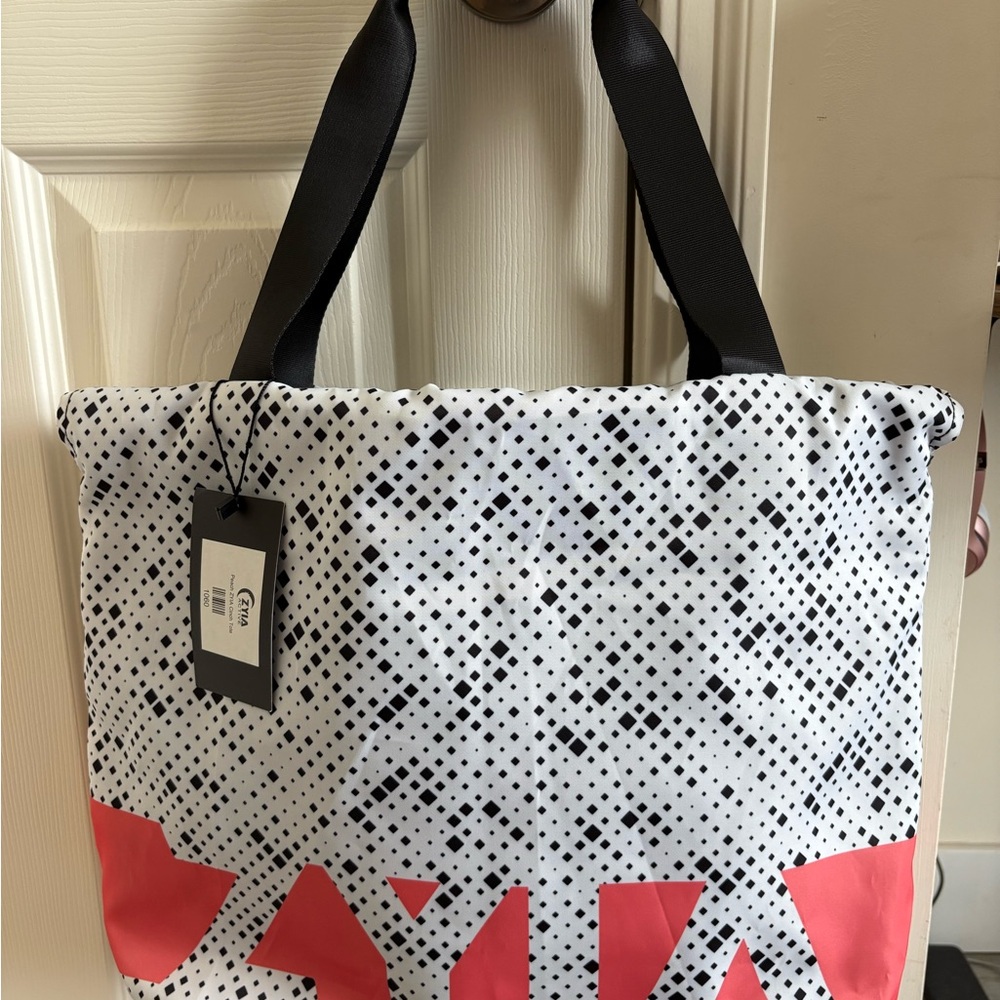 ZYIA Black and White Tote NWT